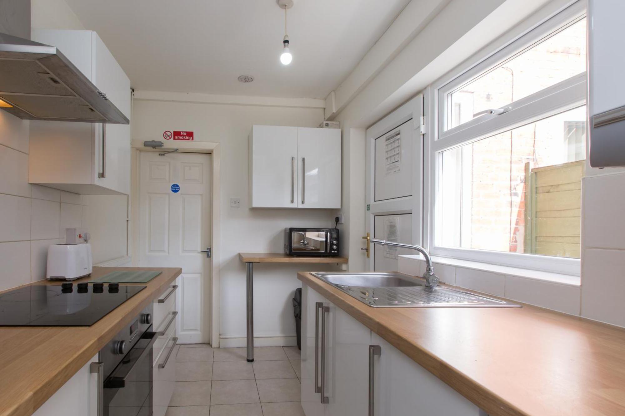 Budget Rooms @ Underwood Lane Crewe Buitenkant foto